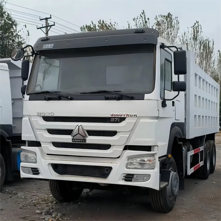 Přívěs o zadní skládce 6 × 4